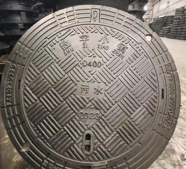 乌兰球墨铸铁防沉降井盖展示